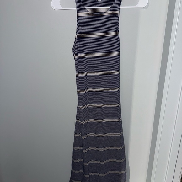 Roxy Dresses & Skirts - Roxy Striped Sleeveless Maxi Dress Size Small
